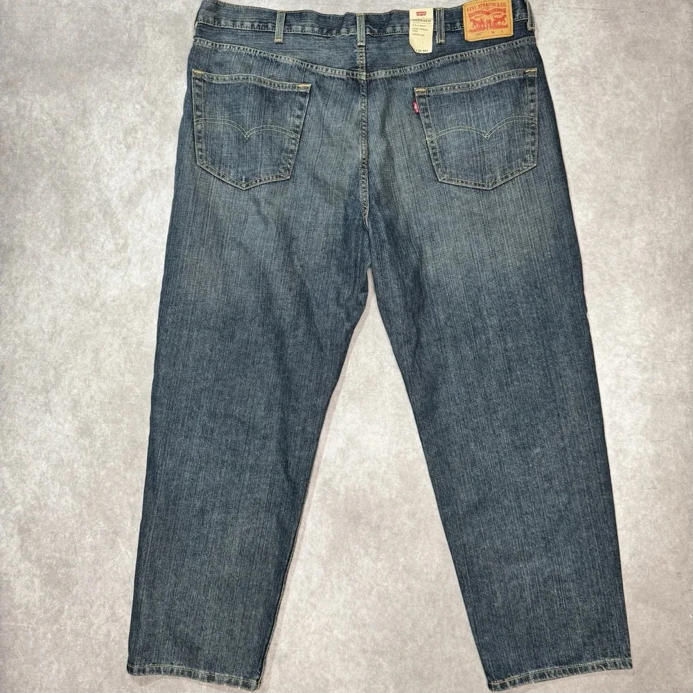 NWT Levis 550 Jeans Mens 44x29 Med Dark Relaxed Fit Denim Loose Through Thigh